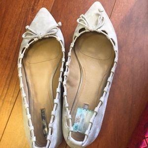 Tahari shoes,great condition